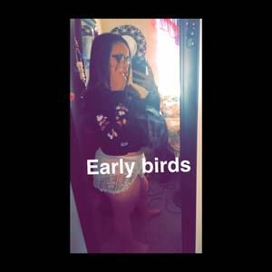 Meet your Posher, Valry